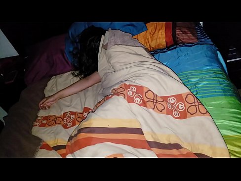 ❤️ Ögey oğul gənc ögey anası yatarkən onu təhqir edir. ❤️❌ Keyfiyyətli porno bizdə az.hentai-for.ru ﹏